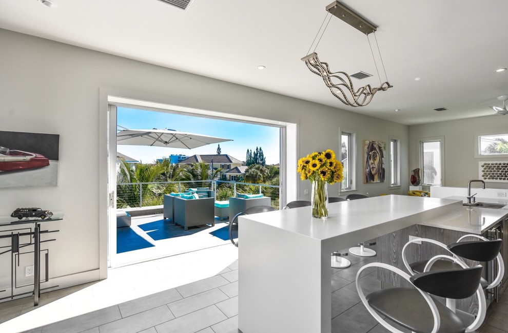Modern and Contemporary MGBbuilt Examples from MGB Fine Custom Homes, view 6